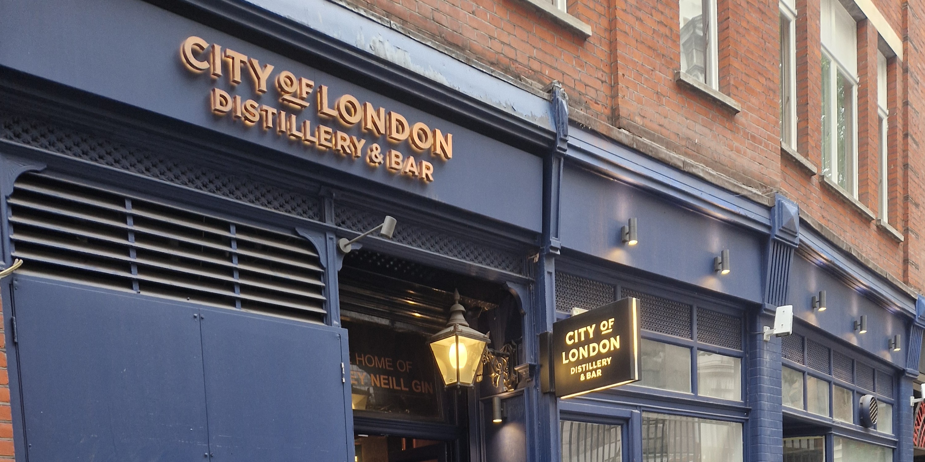 City of London Distillery – The home of Whitley Neill Gin