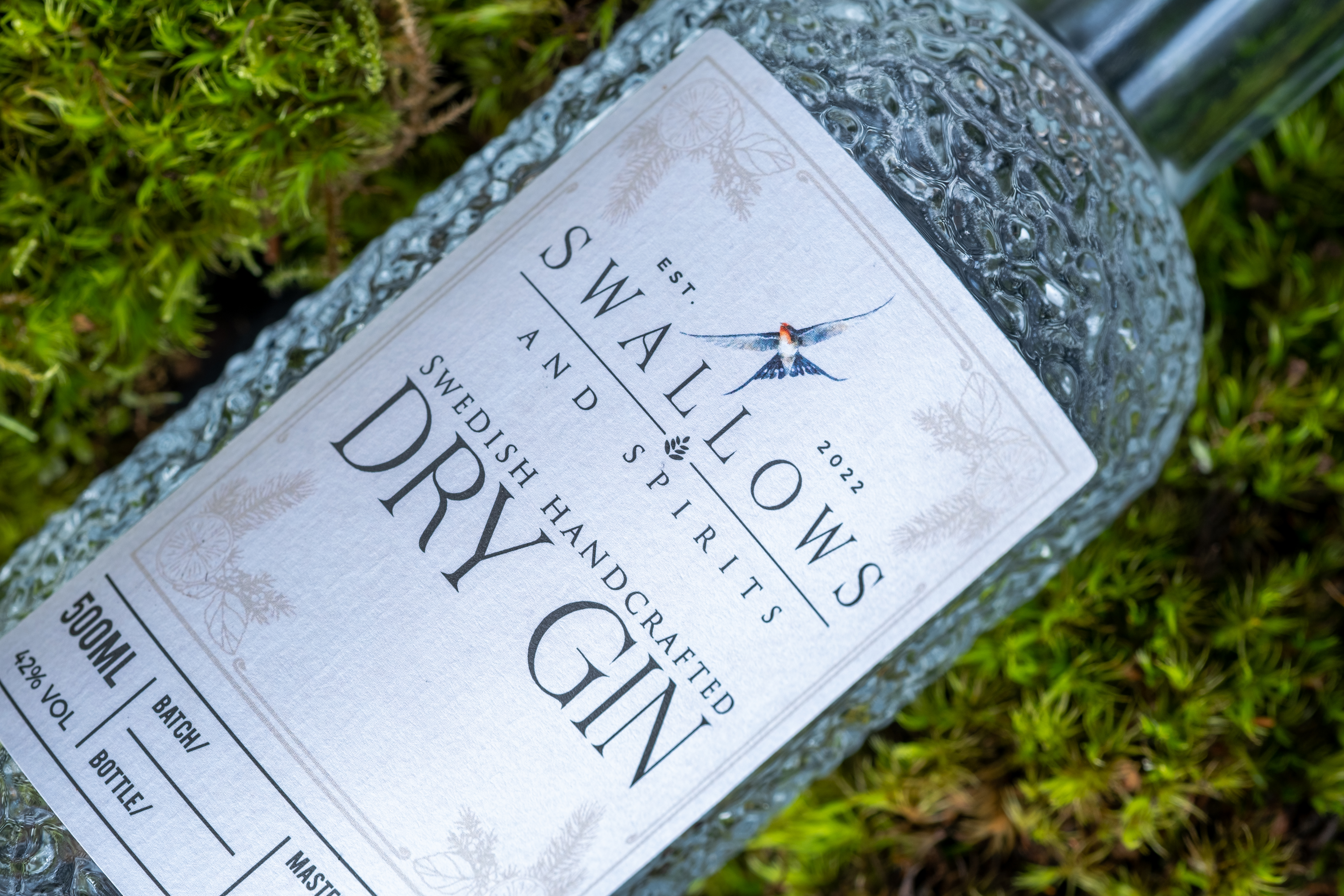 Swallows & Spirits Distillery släpper sin första gin